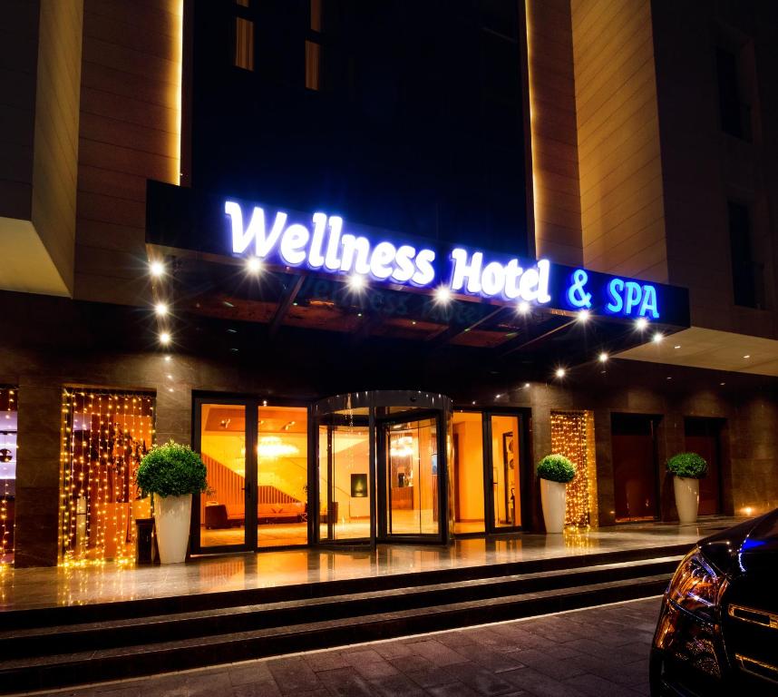 Hotel 2